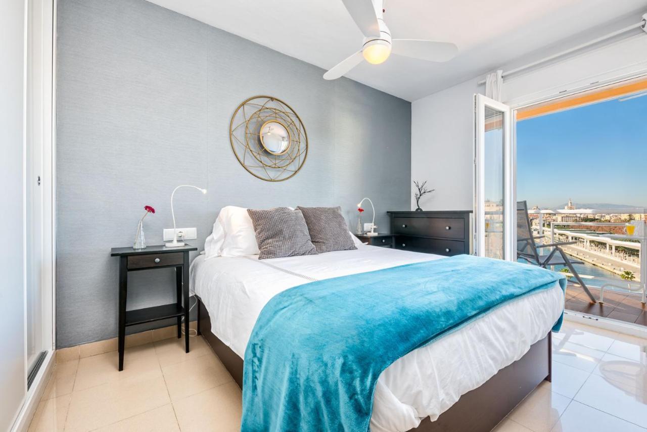 Susana Beach Apartment In Malaga By Solaga Holiday Homes Zewnętrze zdjęcie