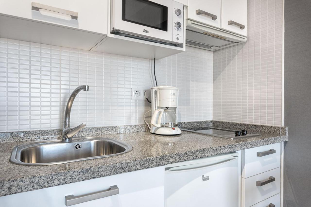 Susana Beach Apartment In Malaga By Solaga Holiday Homes Zewnętrze zdjęcie