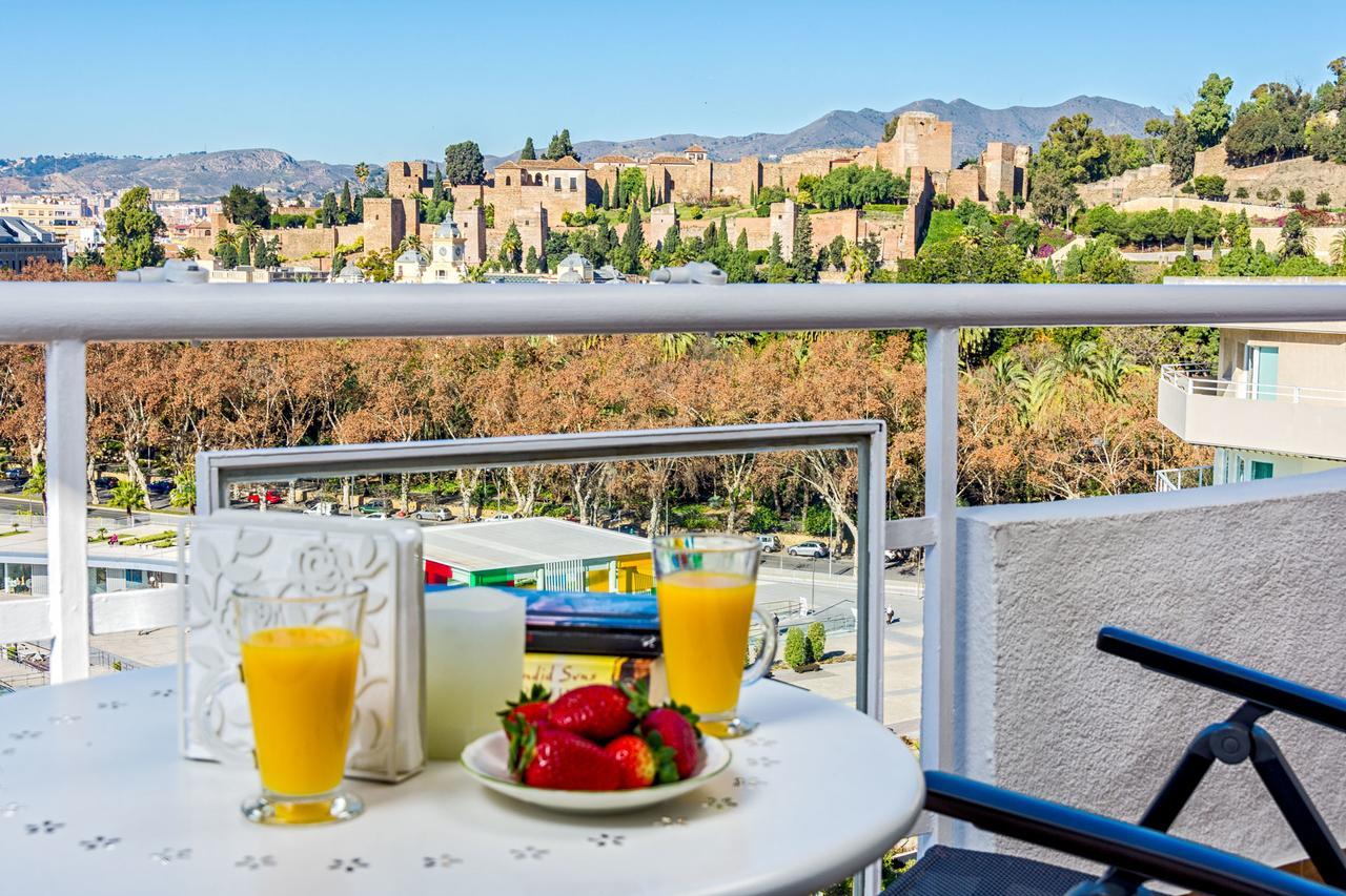 Susana Beach Apartment In Malaga By Solaga Holiday Homes Zewnętrze zdjęcie